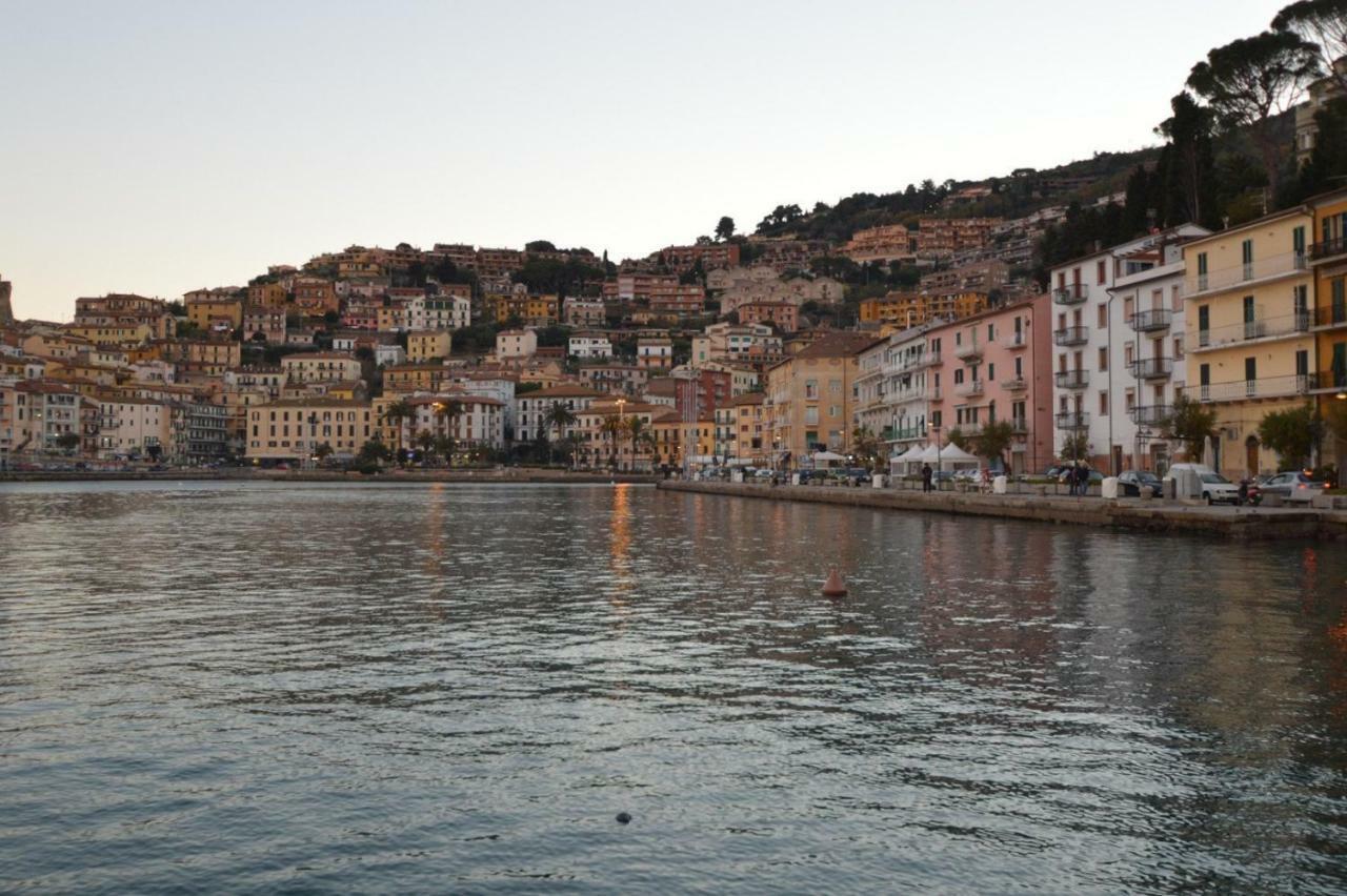 Apartament Little White House Porto Santo Stefano  Zewnętrze zdjęcie